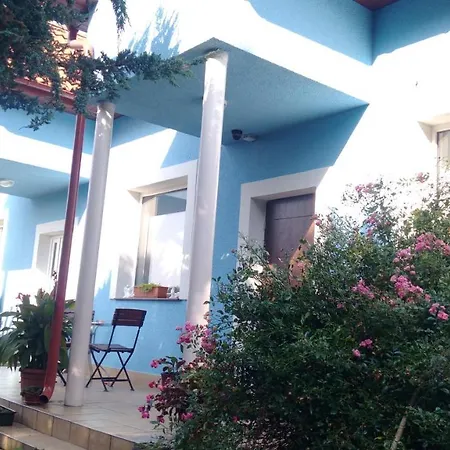 Apartment Slaw Jacuzzi Bilard