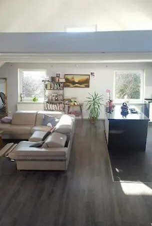 Slaw Jacuzzi Bilard * Ustarbowo