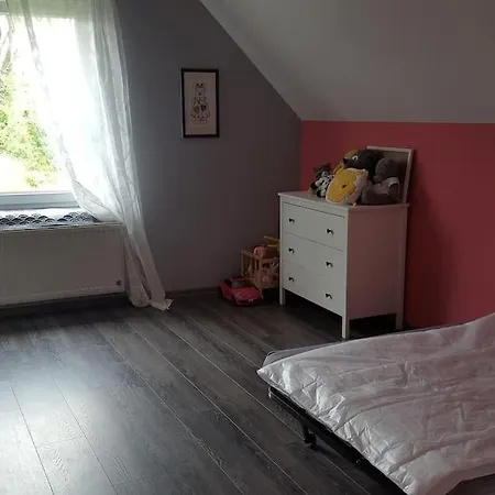 Slaw Jacuzzi Bilard דירה