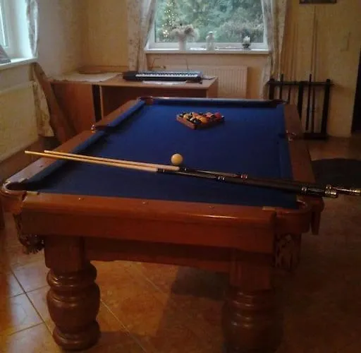 Slaw Jacuzzi Bilard *