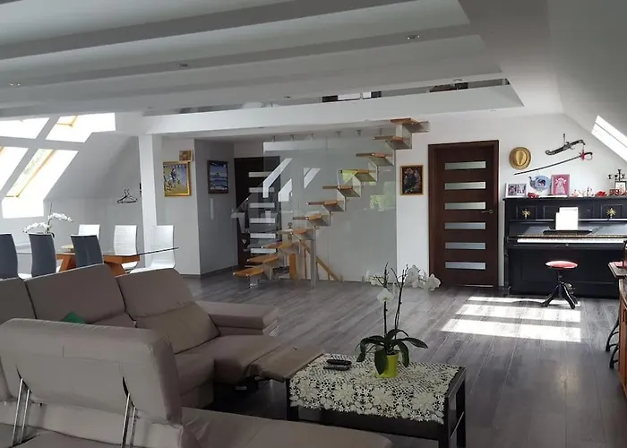 Slaw Jacuzzi Bilard Lägenhet *