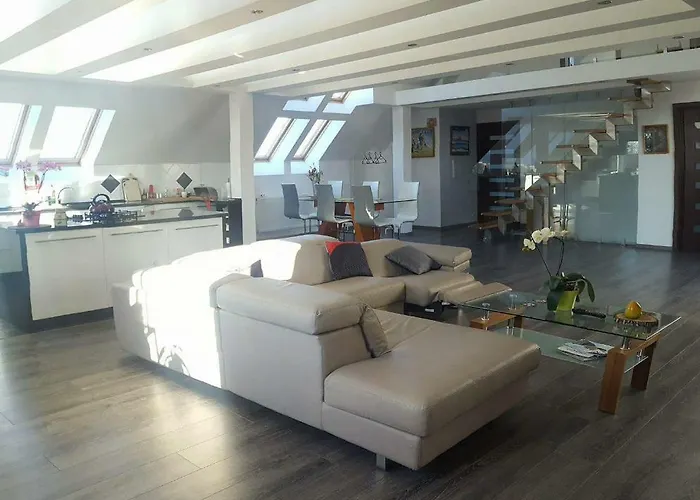 Slaw Jacuzzi Bilard Lägenhet