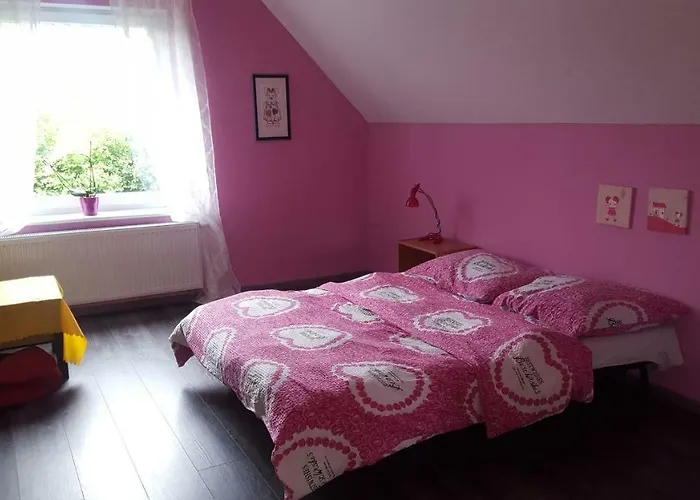 Slaw Jacuzzi Bilard Apartament *